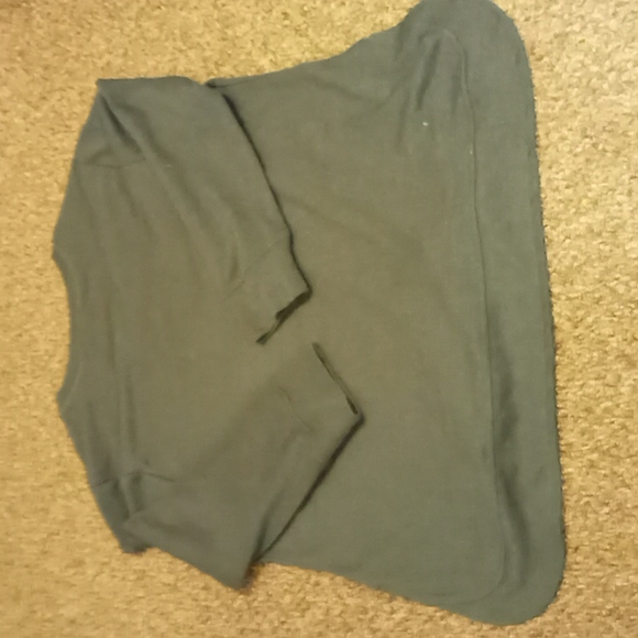 Womens Cato Christmas Sweater!! - Picture 4 of 5